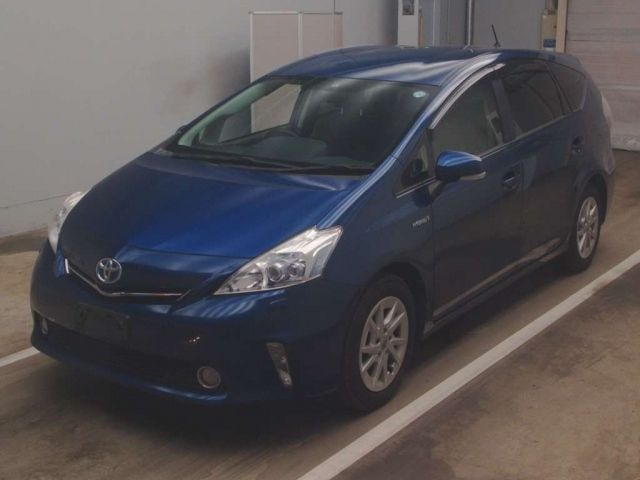 222 TOYOTA PRIUS ALPHA ZVW40W 2012 г. (TAA Kantou)